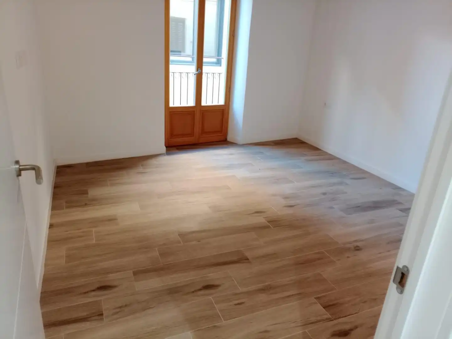 Sala d'estar de Pis en venda en Vilafranca del Penedès amb Parquet, Terrassa i Balcó