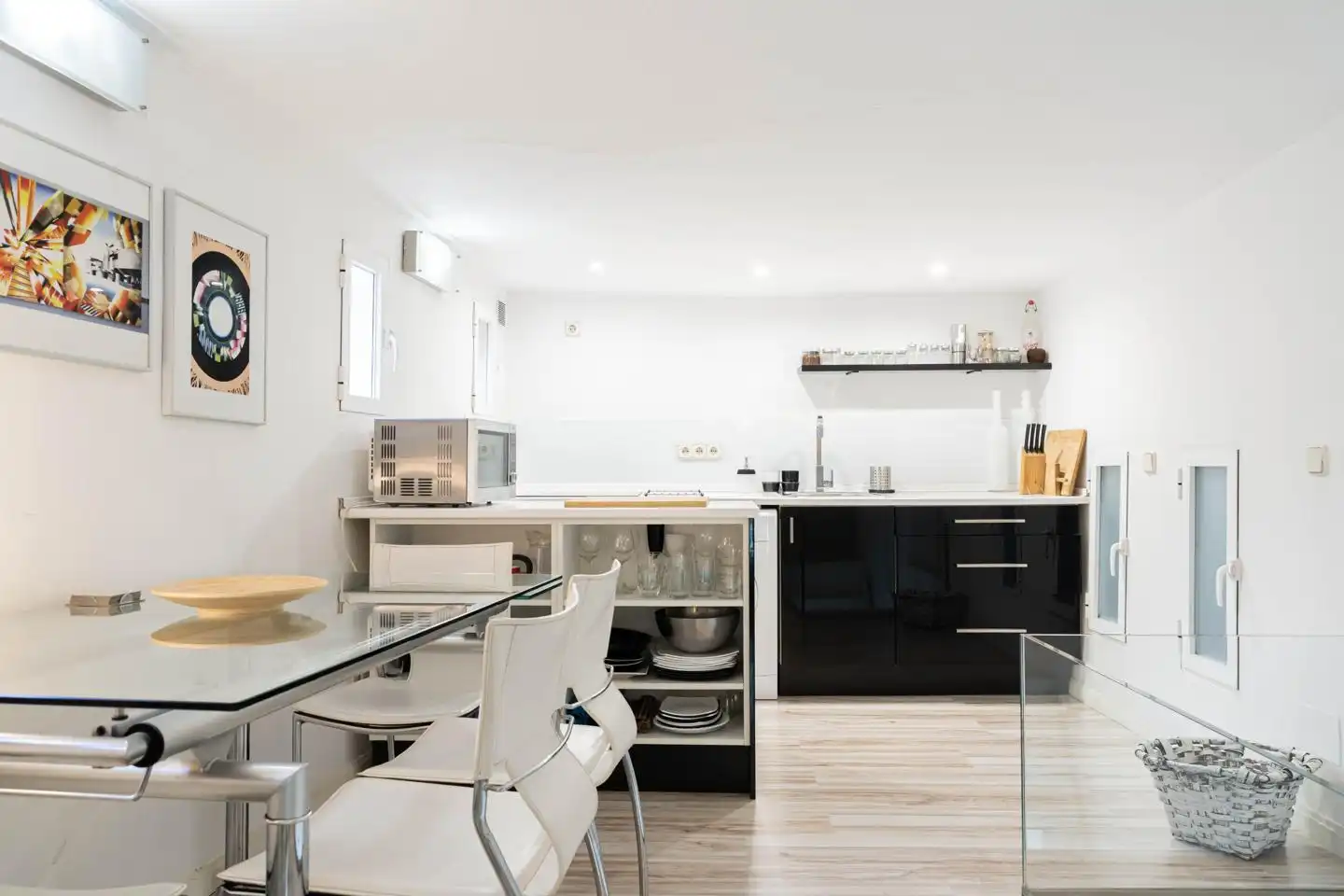 Kitchen of Ground floor for rent in Madrid  with Air Conditioner, Furnished and Internet
