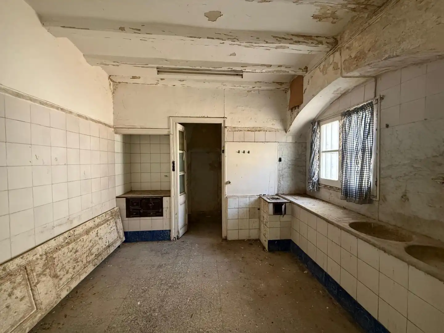 Cocina de Casa adosada en venta en Olesa de Montserrat