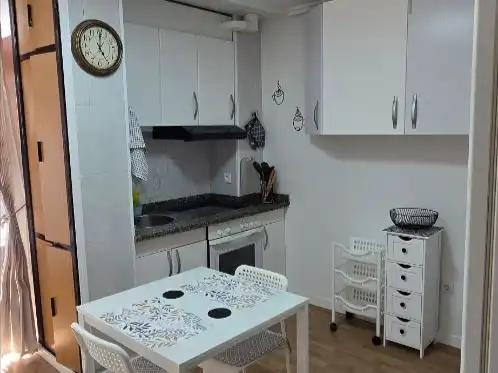 Kitchen of Study for rent in Valverde de la Virgen  with Air Conditioner, Heating and Parquet flooring