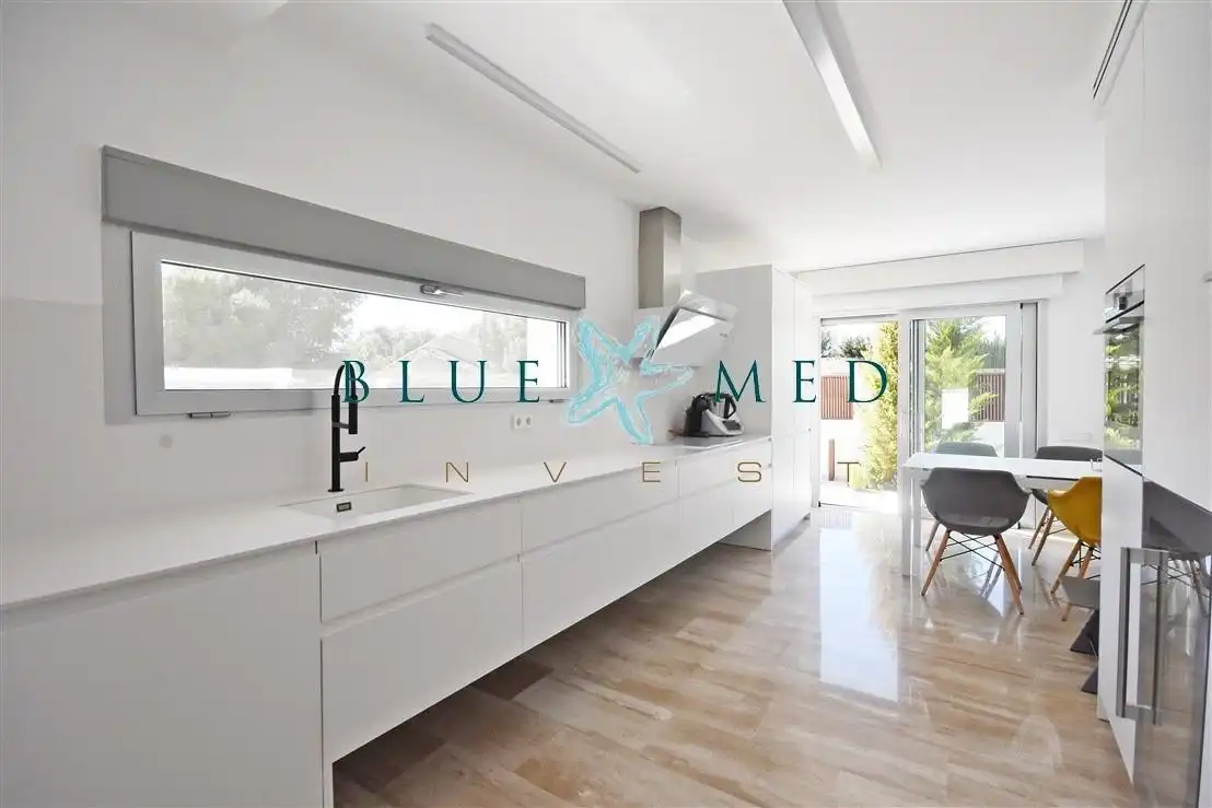 Villa con piscina in vendita a Calle ALBACETE, imagen 16