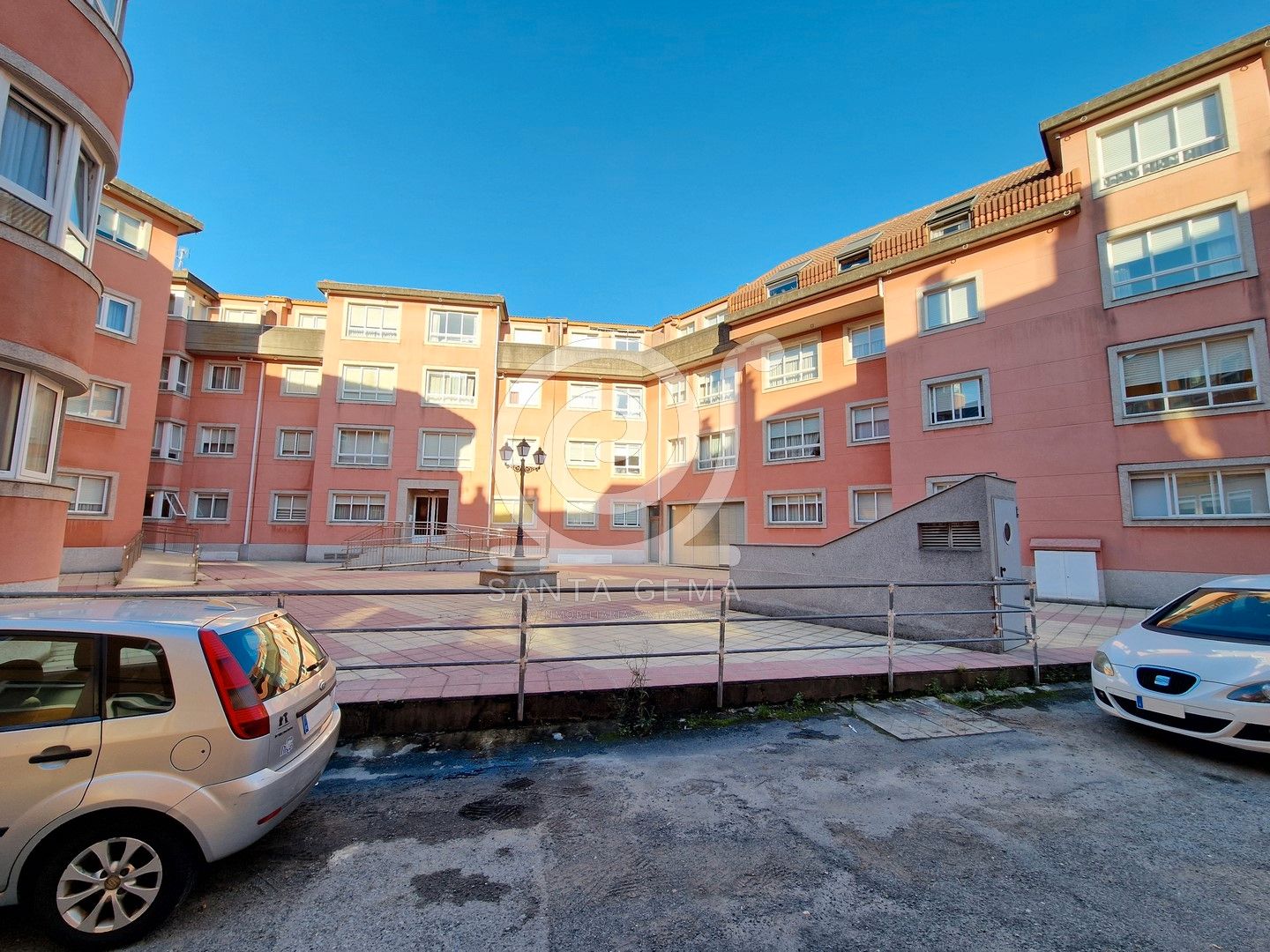 Exterior view of Flat for sale in A Coruña Capital   with Heating and Storage room