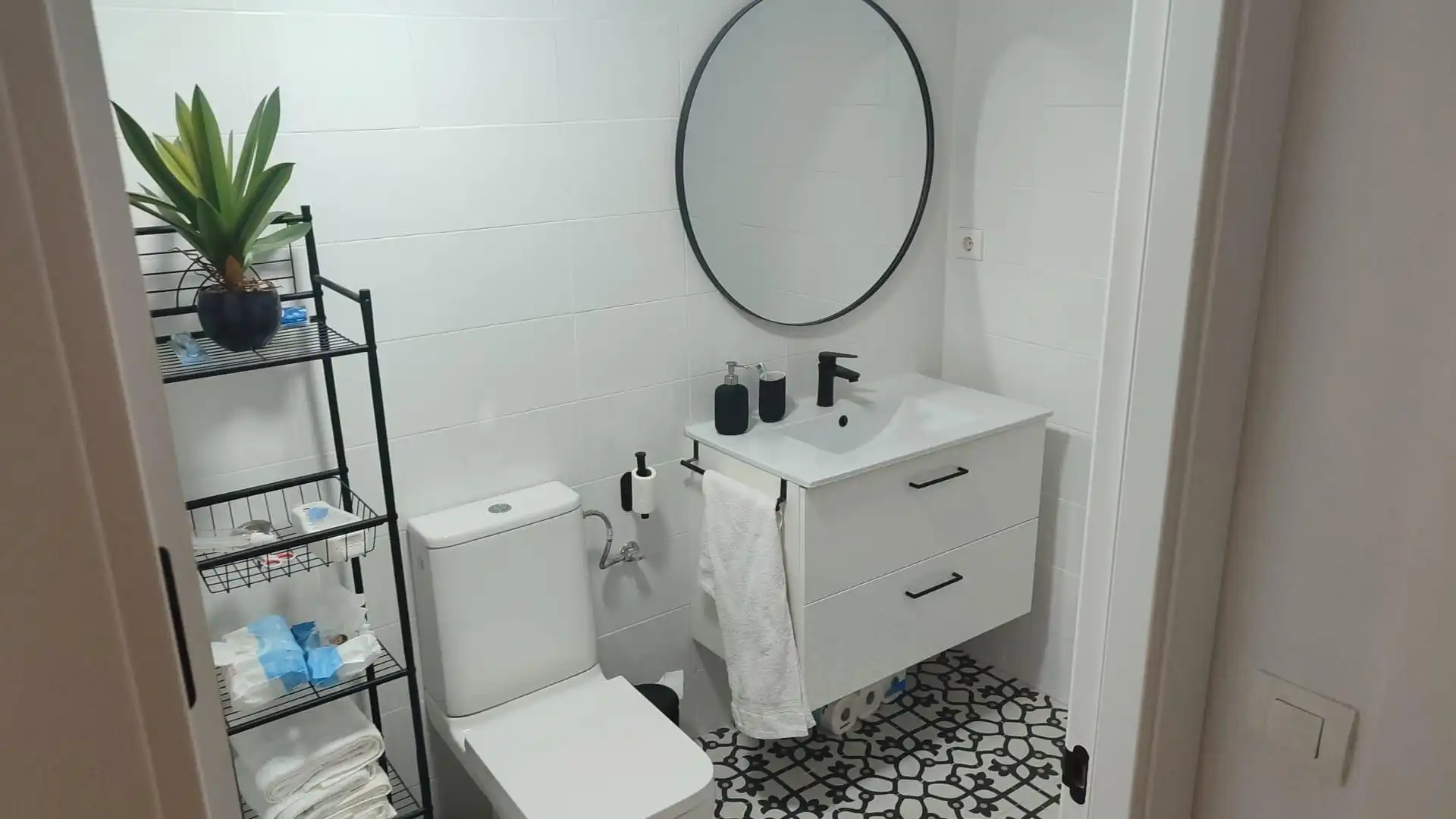 Bany de Pis en venda en Badajoz amb Calefacció