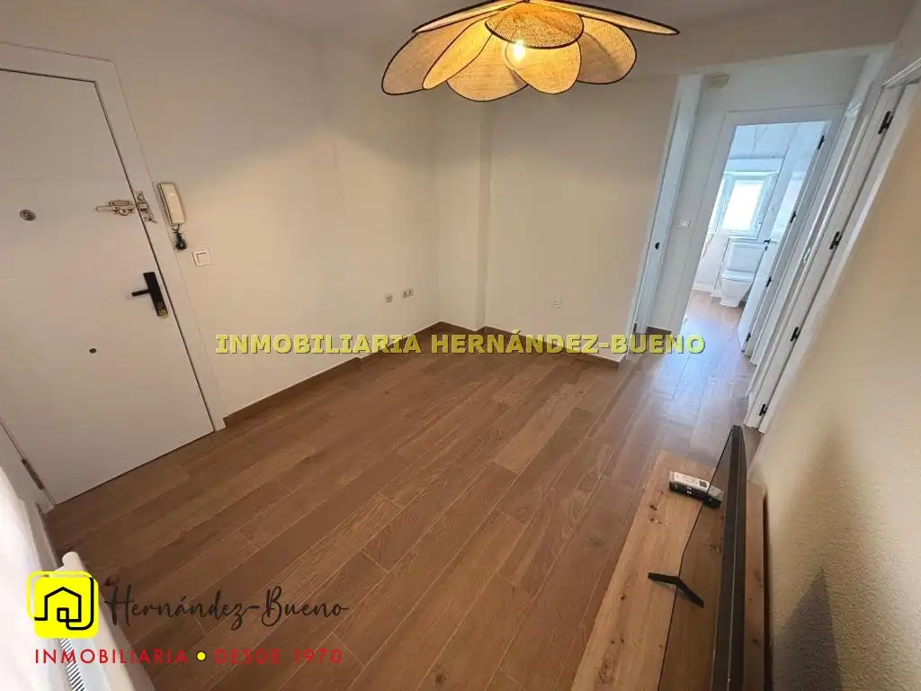 Piso de alquiler en San Bernardo