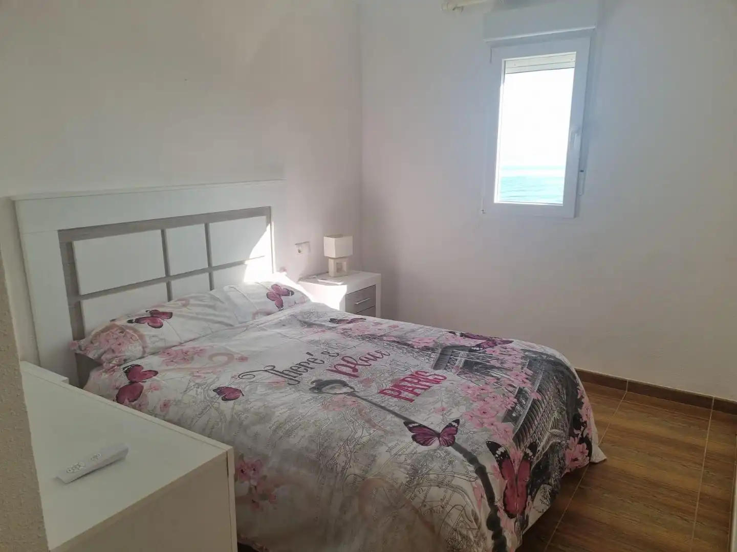 Dormitori de Casa o xalet de lloguer en El Campello amb Terrassa, Moblat i Piscina comunitària