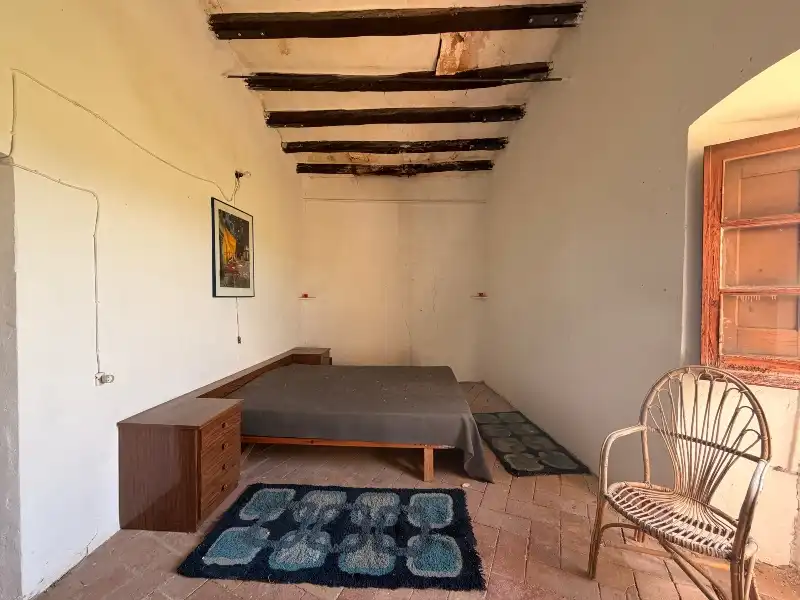 Schlafzimmer von Country house zum Verkauf in La Tallada d'Empordà mit Privatgarten, Terrasse und Abstellraum