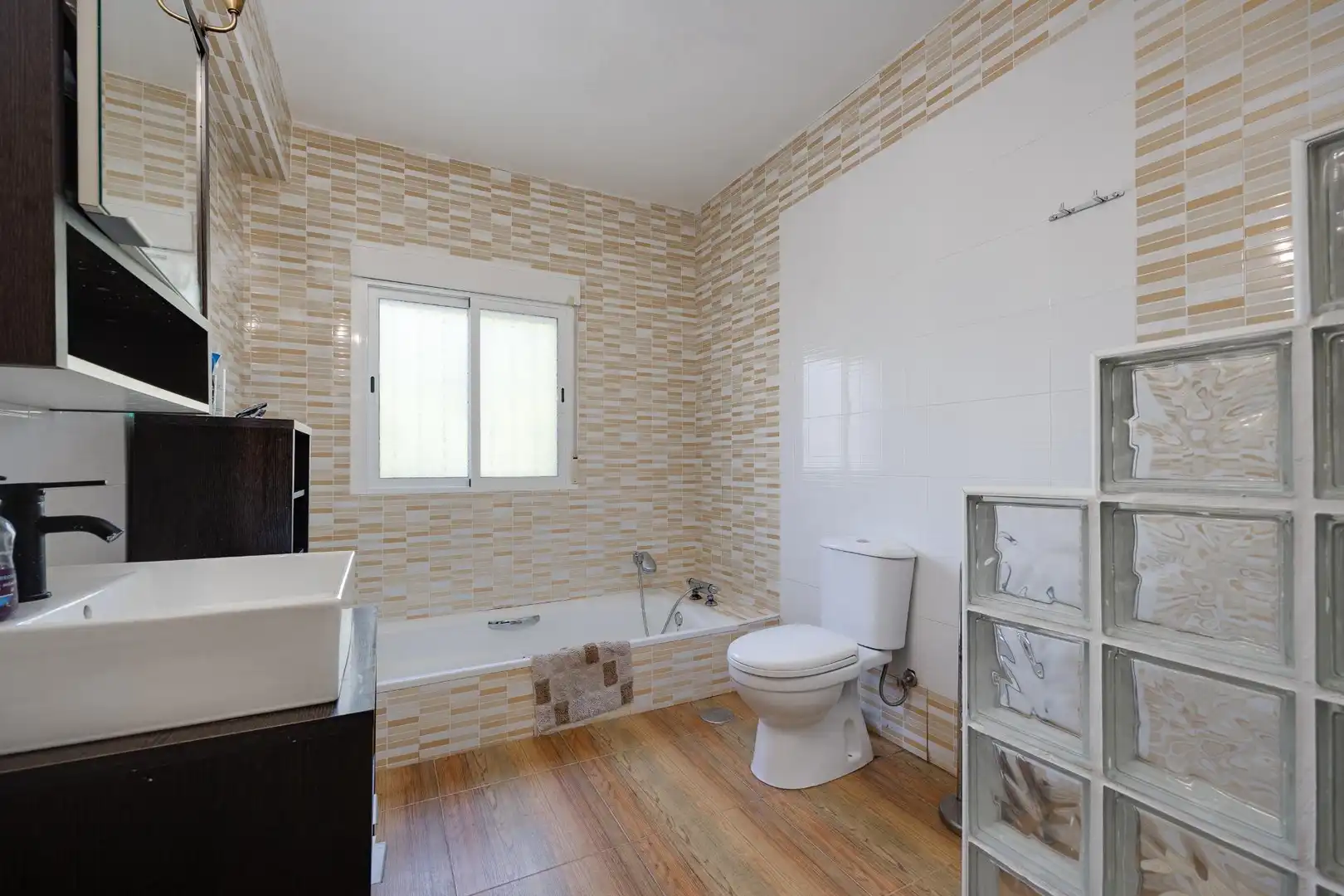 Detached house with garden for sale in Calle ISLA GROSSA BAL 27, imagen 8