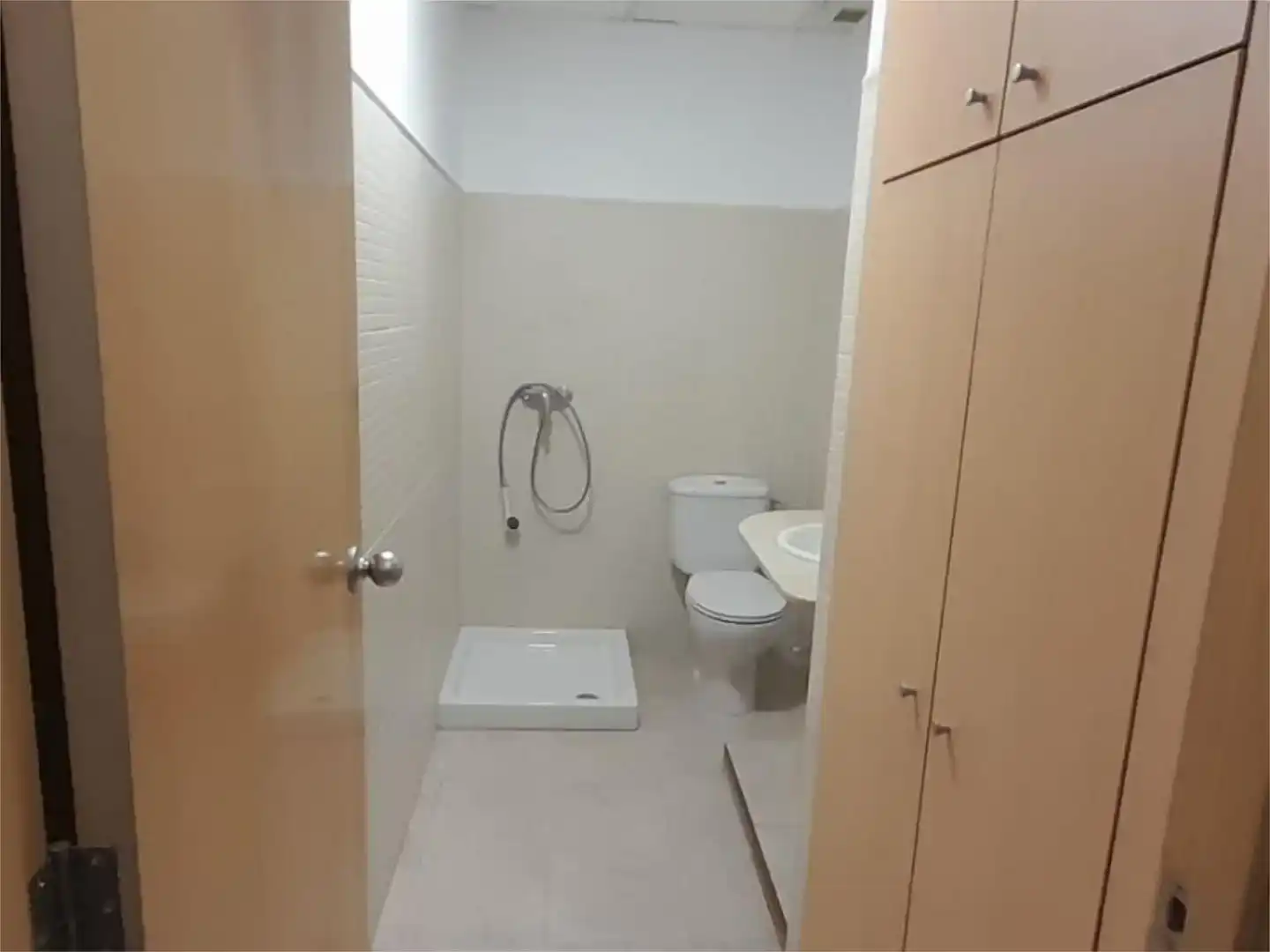 Badezimmer von Geschaftsraum zur Miete in Casas Verdes - Ermita