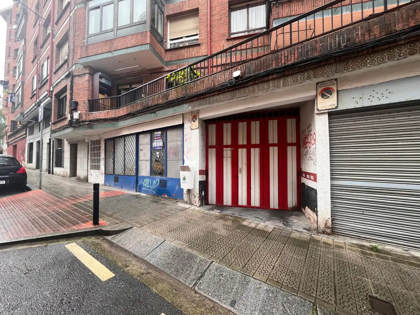 Exterior view of Garage for sale in Basauri 