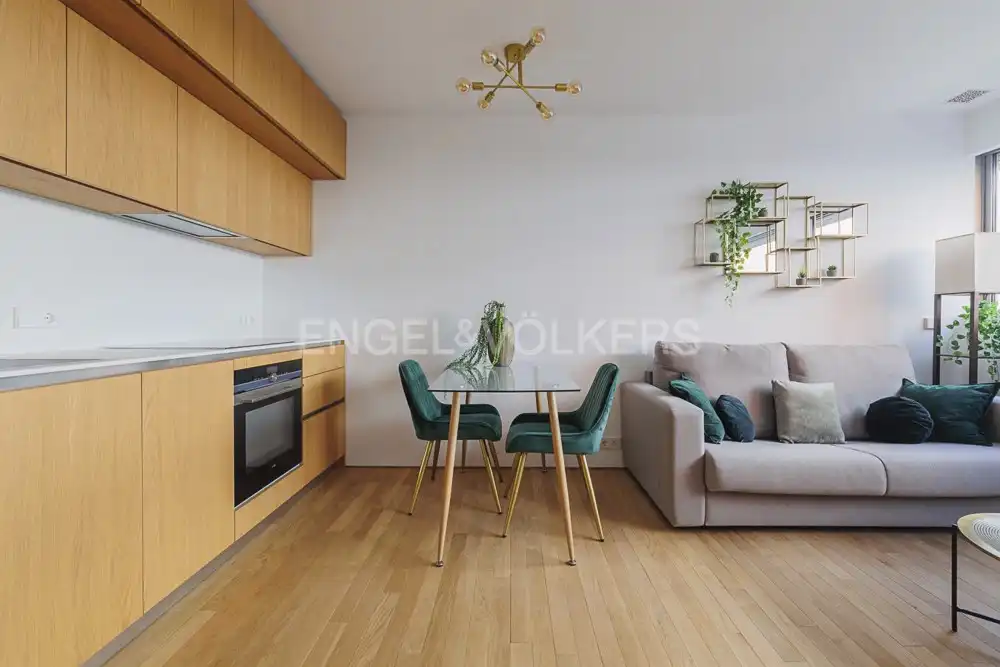Sala de estar de Piso de alquiler en Madrid con Aire acondicionado, Calefacción y Trastero