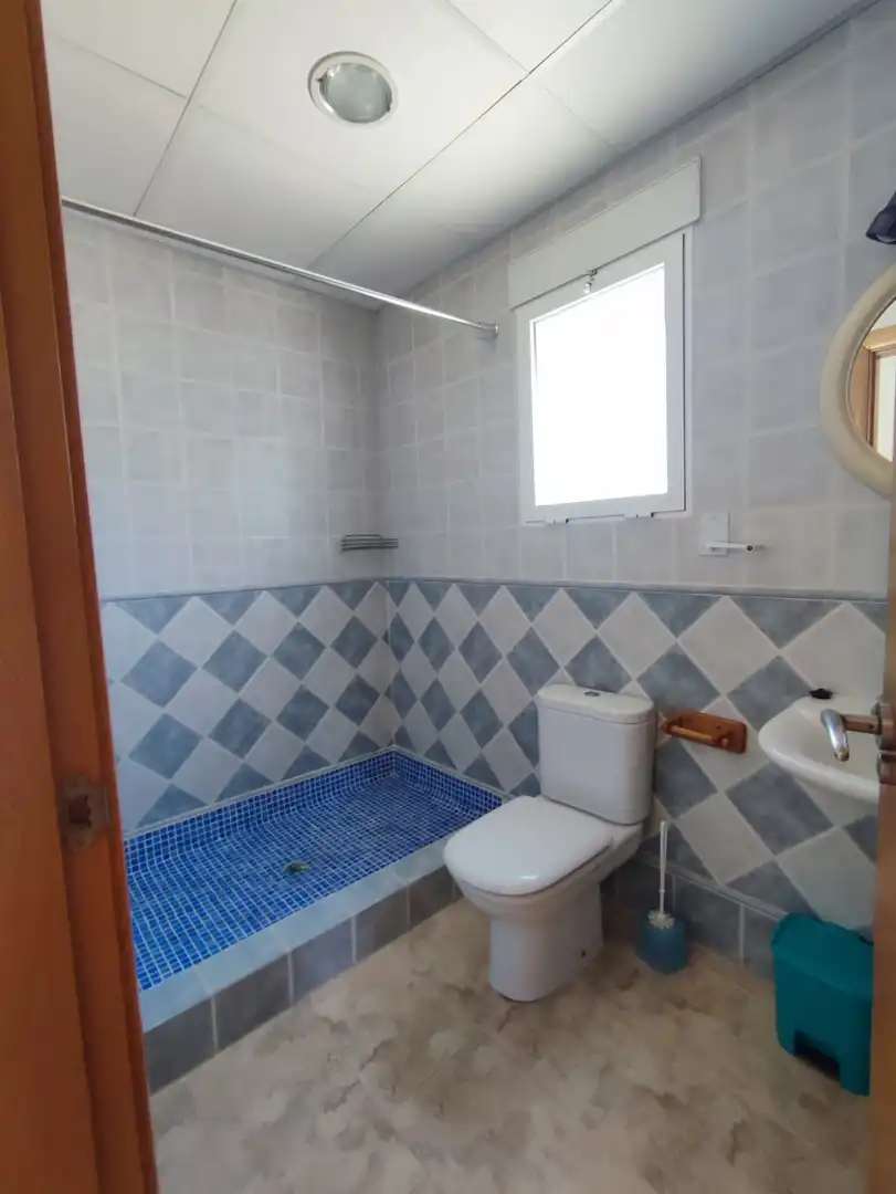 Bany de Casa adosada en venda en Vinaròs amb Aire condicionat, Calefacció i Jardí privat