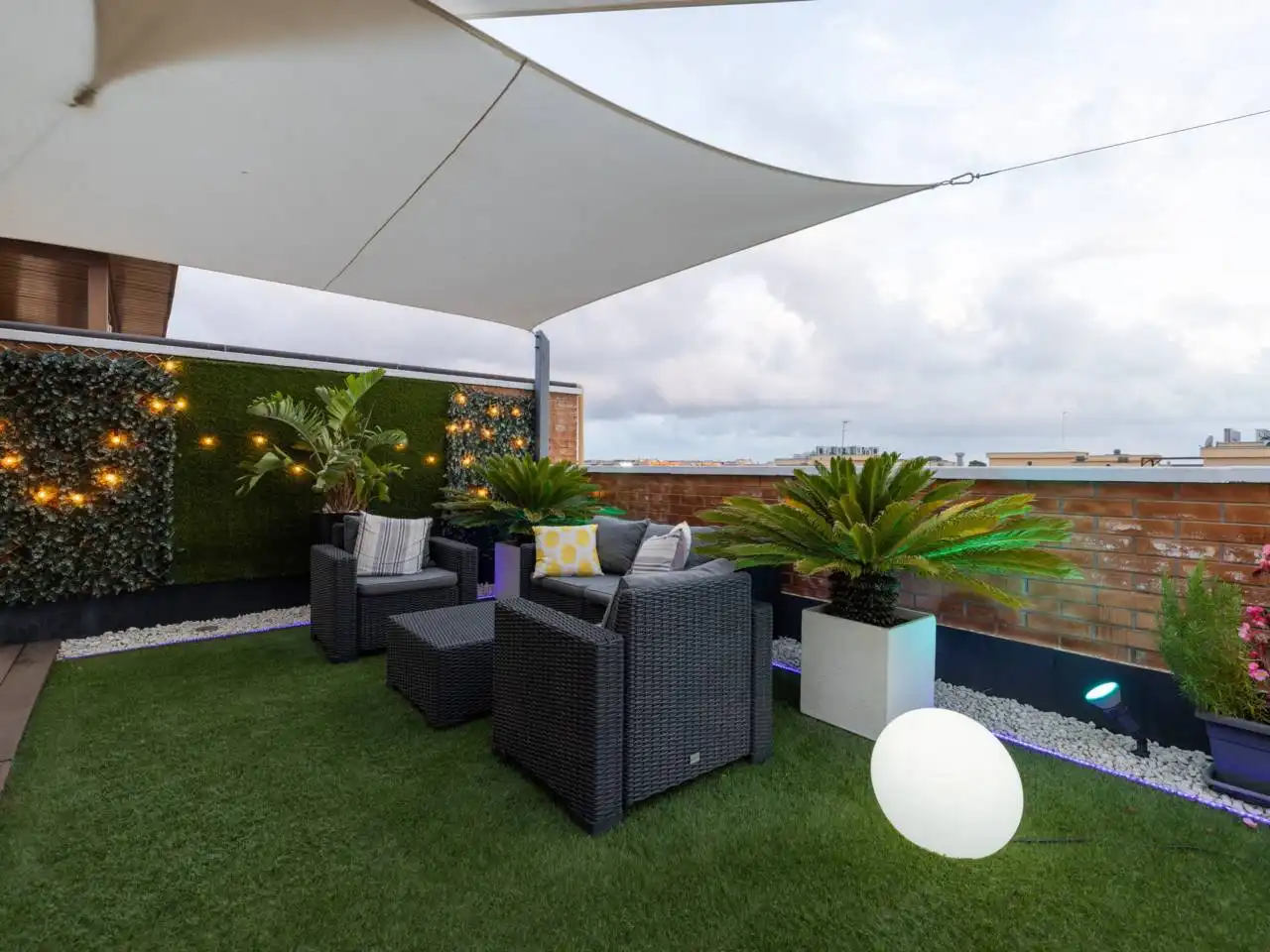 Terrace of Attic for sale in Reus  with Air Conditioner, Heating and Parquet flooring