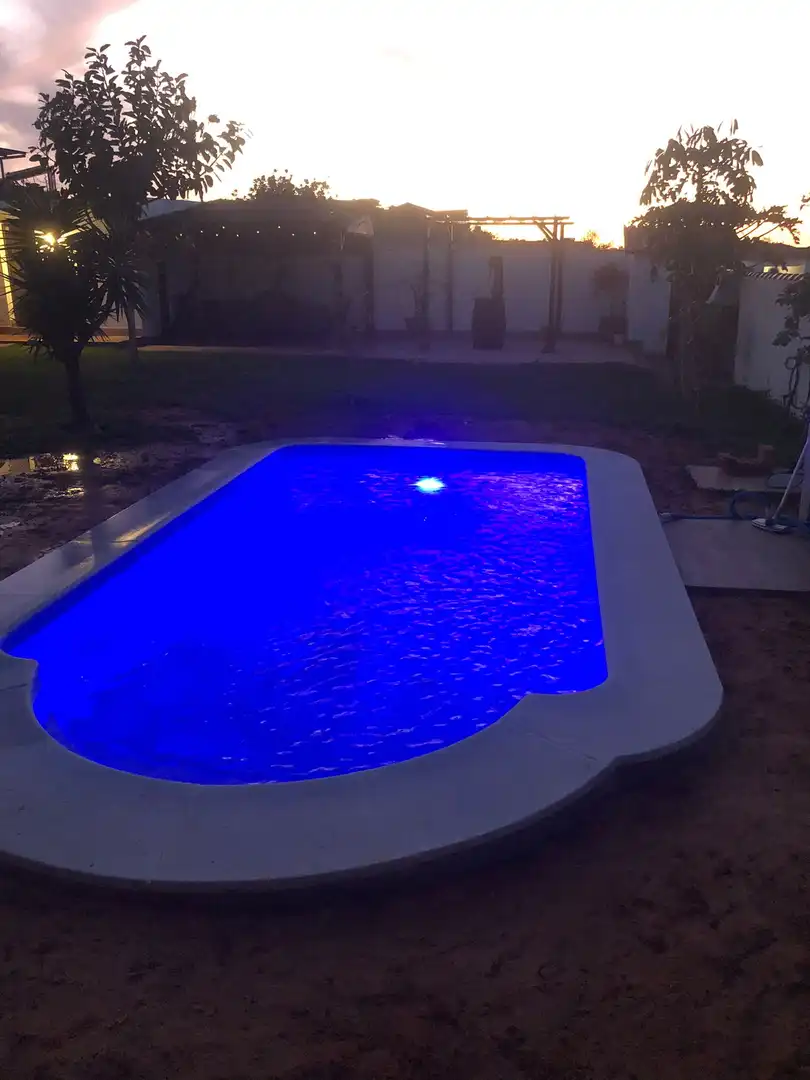 Piscina de Casa o xalet de lloguer en Chiclana de la Frontera amb Aire condicionat, Jardí privat i Terrassa