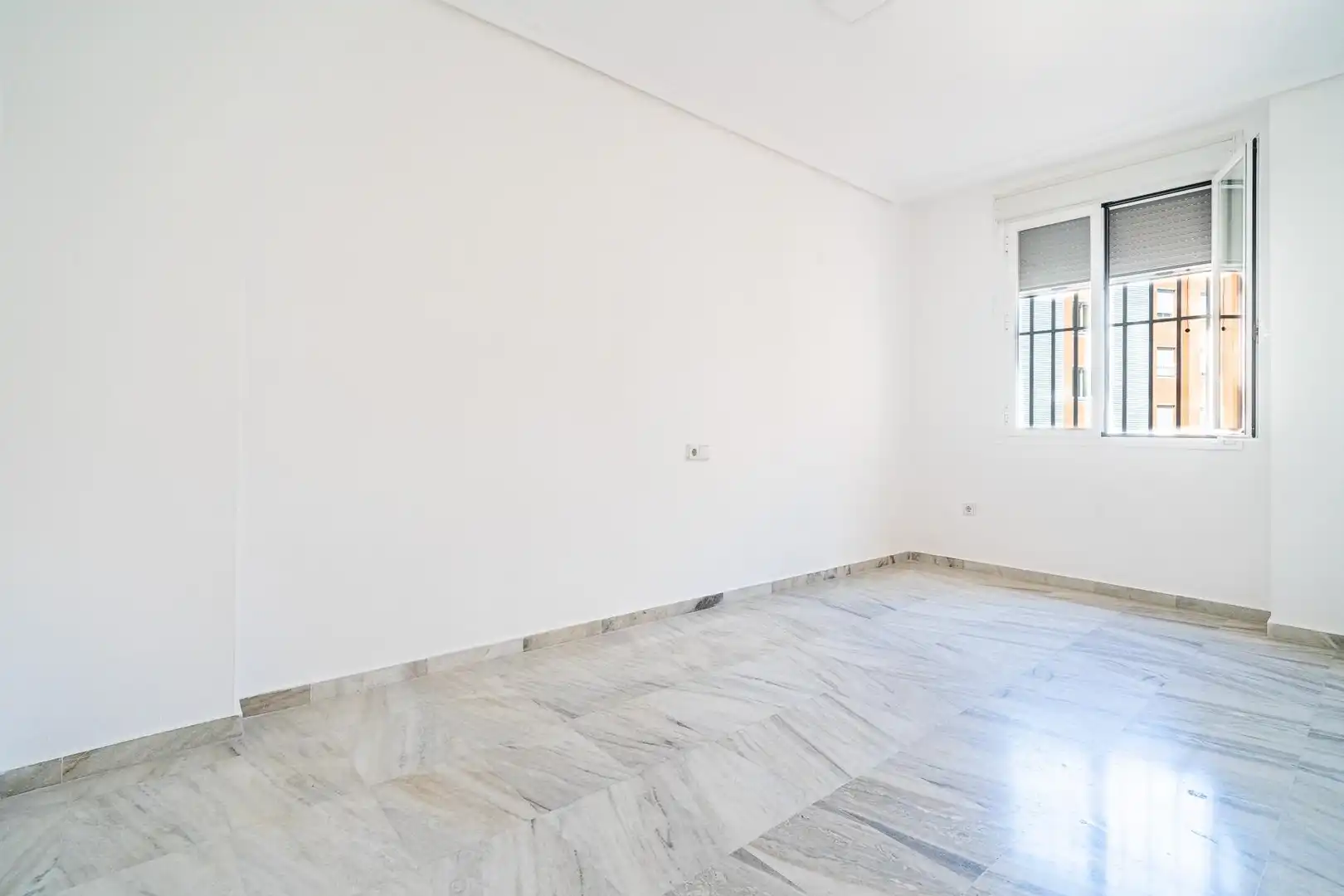 Piso de alquiler en Sevilla con Aire acondicionado y Calefacción
