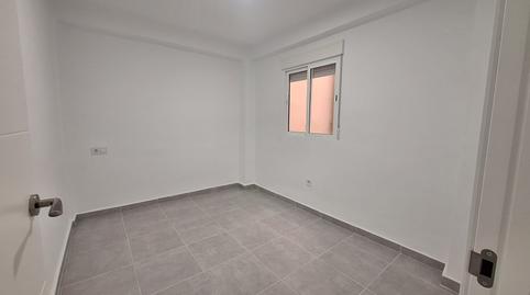 Photo 5 of Flat to rent in Calle Barón de Les, 11, Suárez, Málaga Capital