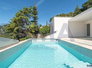 House with pool for sale in Barx