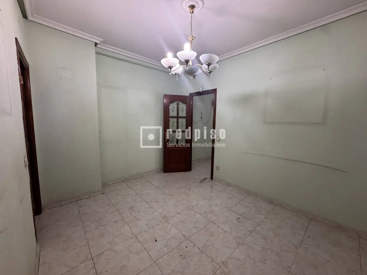 Habitación de Piso en venta en Madrid con Calefacción