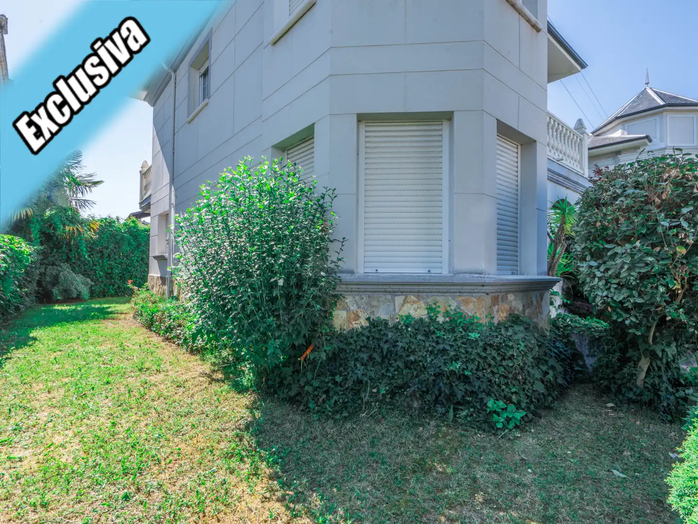 Vista exterior de Casa o xalet en venda en Bárcena de Cicero amb Calefacció, Jardí privat i Terrassa