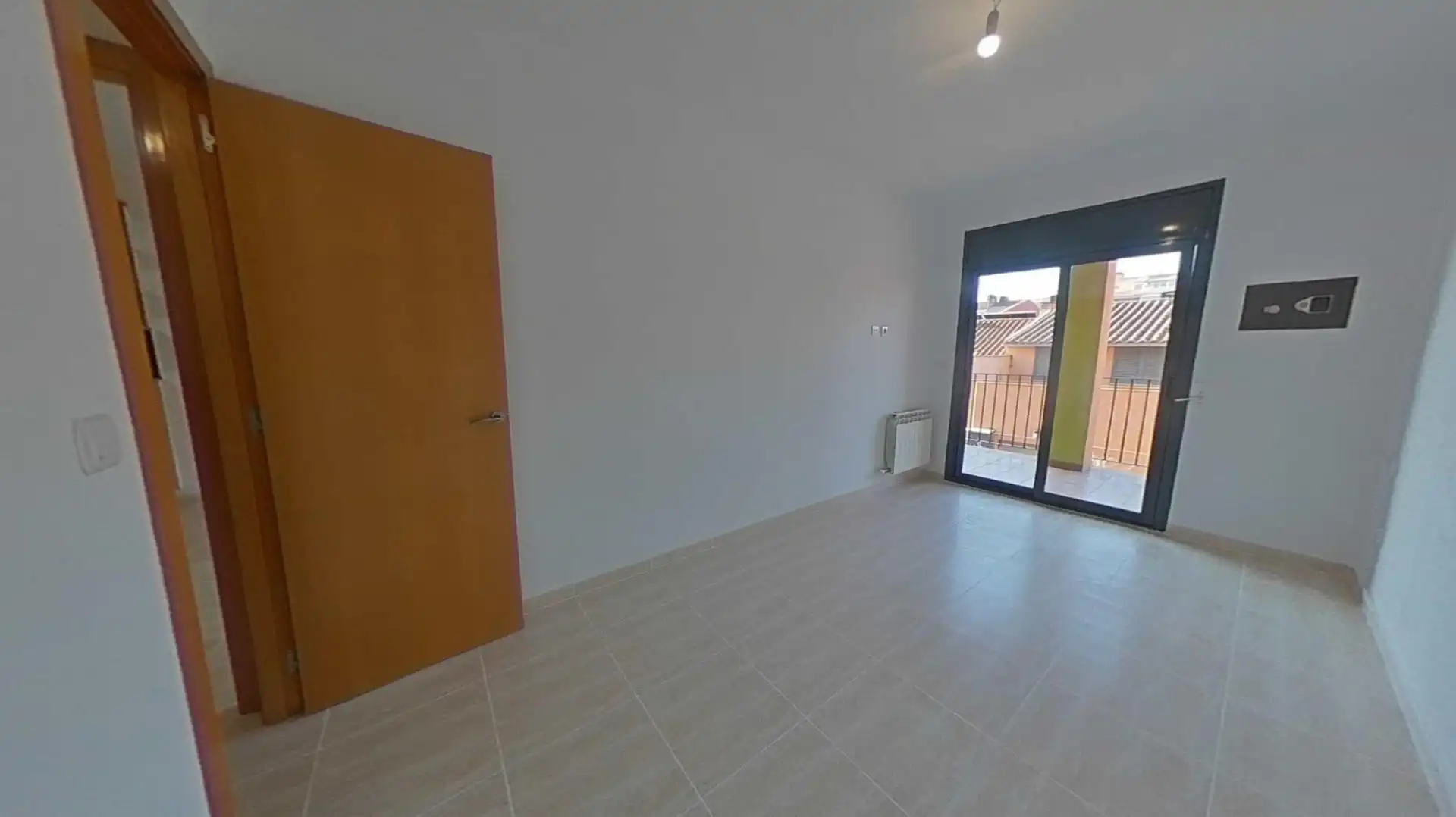 Piso en venta en Ripollet con Calefacción y Terraza
