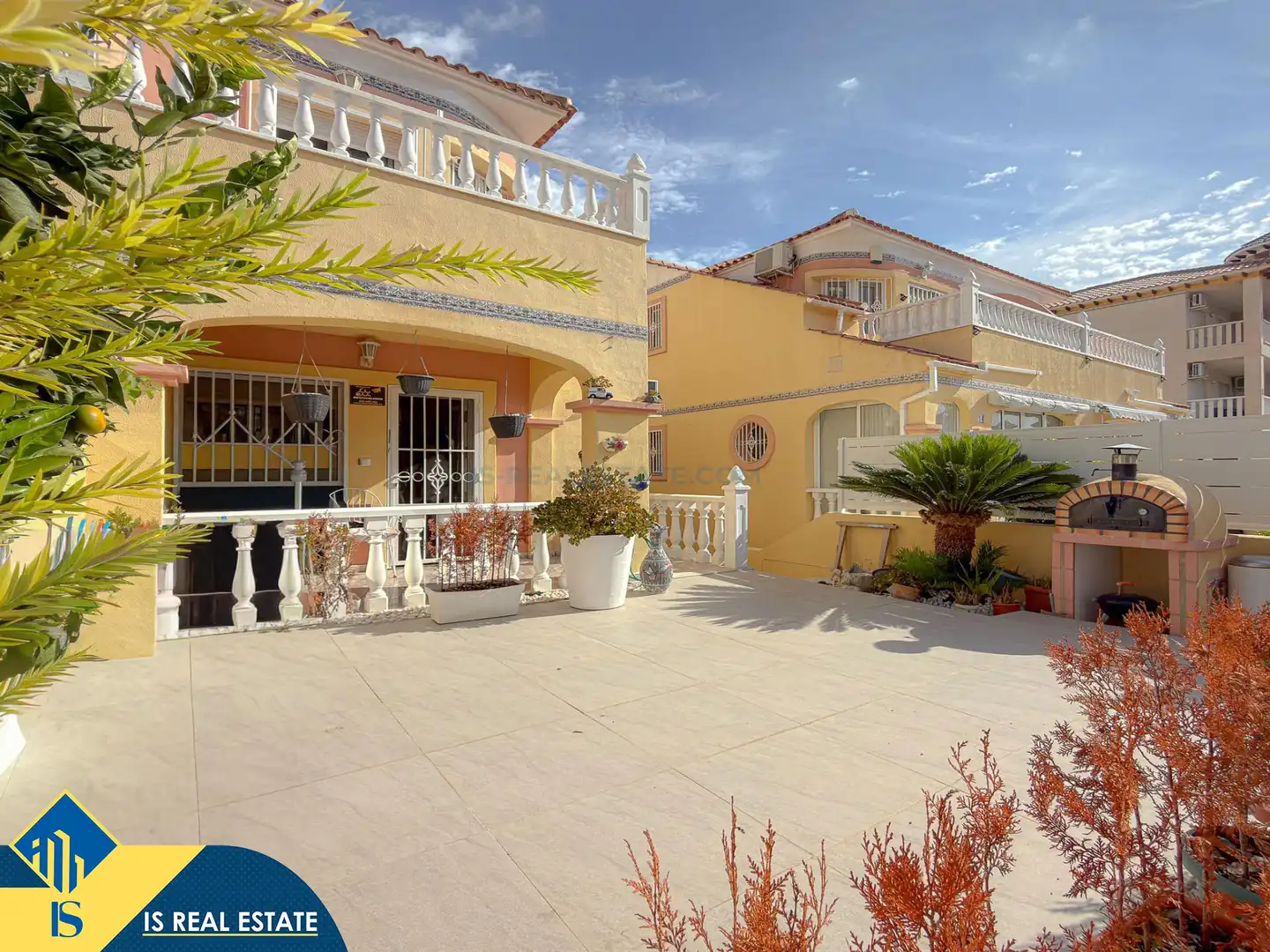 Chalet con piscina en venta en Orihuela Costa, imagen 3