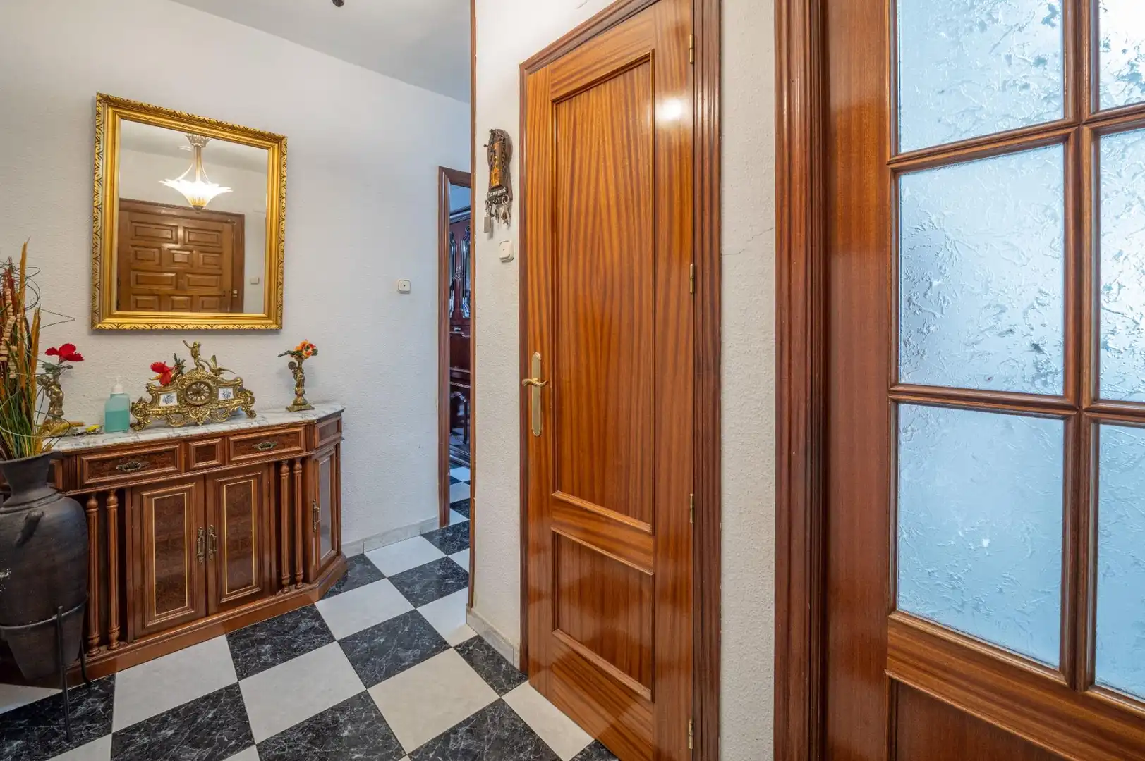 Flat for sale in Calle Santa Clara, Barrio de Zaidín