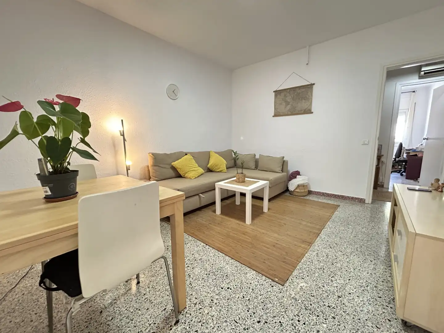 Sala de estar de Piso en venta en Molins de Rei con Aire acondicionado, Calefacción y Terraza