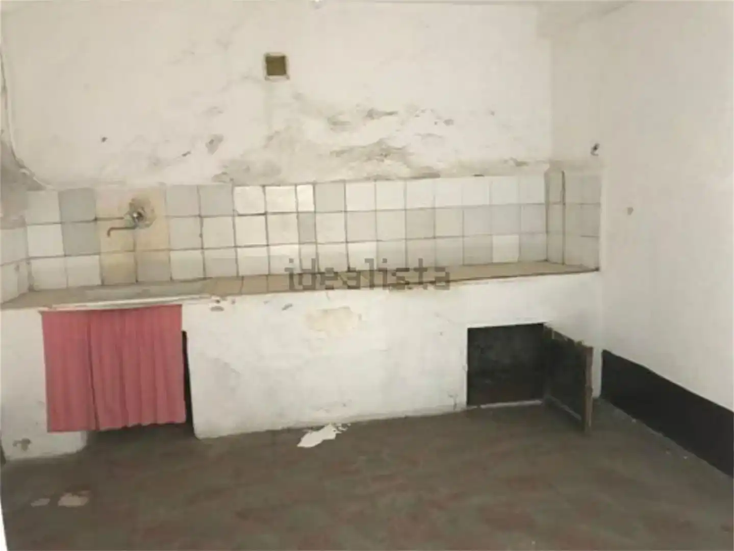 Cuina de Pis en venda en Trujillo amb Jardí privat