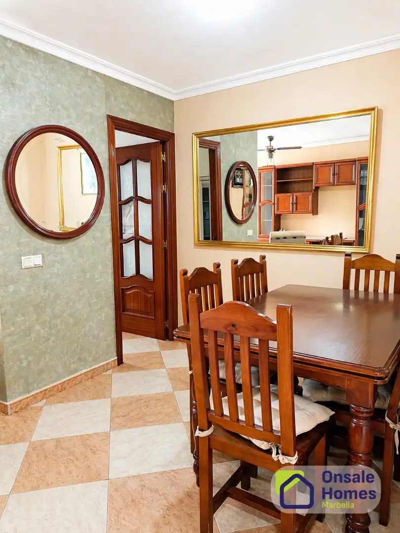 Dining room of Flat for sale in Marbella  with Heating, Terrace and Washing machine