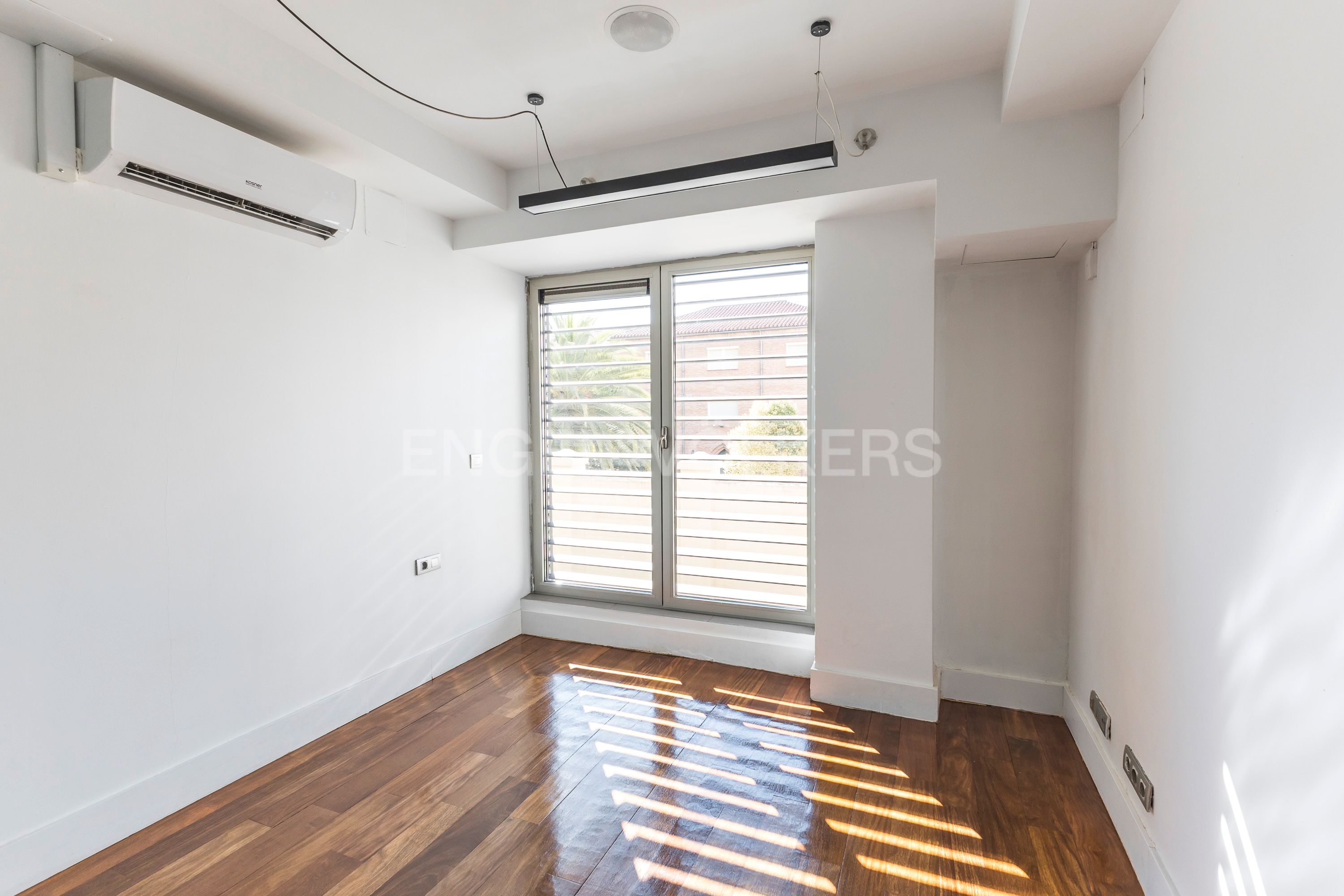 Bedroom of Apartment for sale in  Madrid Capital  with Heating and Furnished