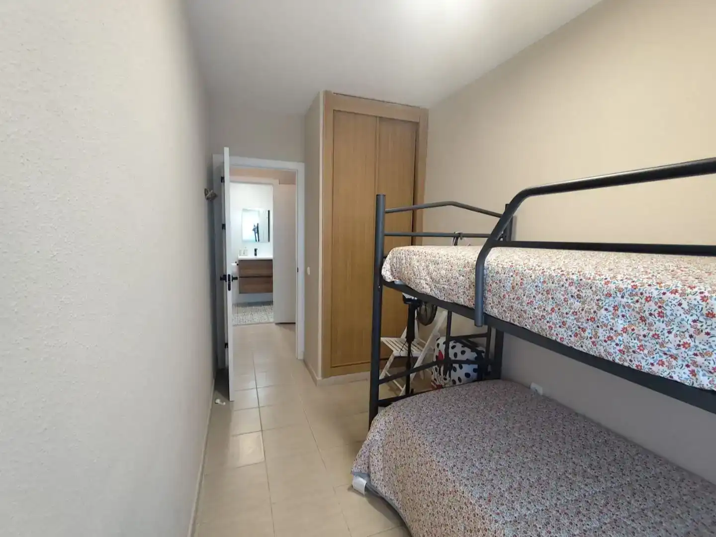 Schlafzimmer von Wohnung zum Verkauf in Isla Cristina mit Schwimmbad