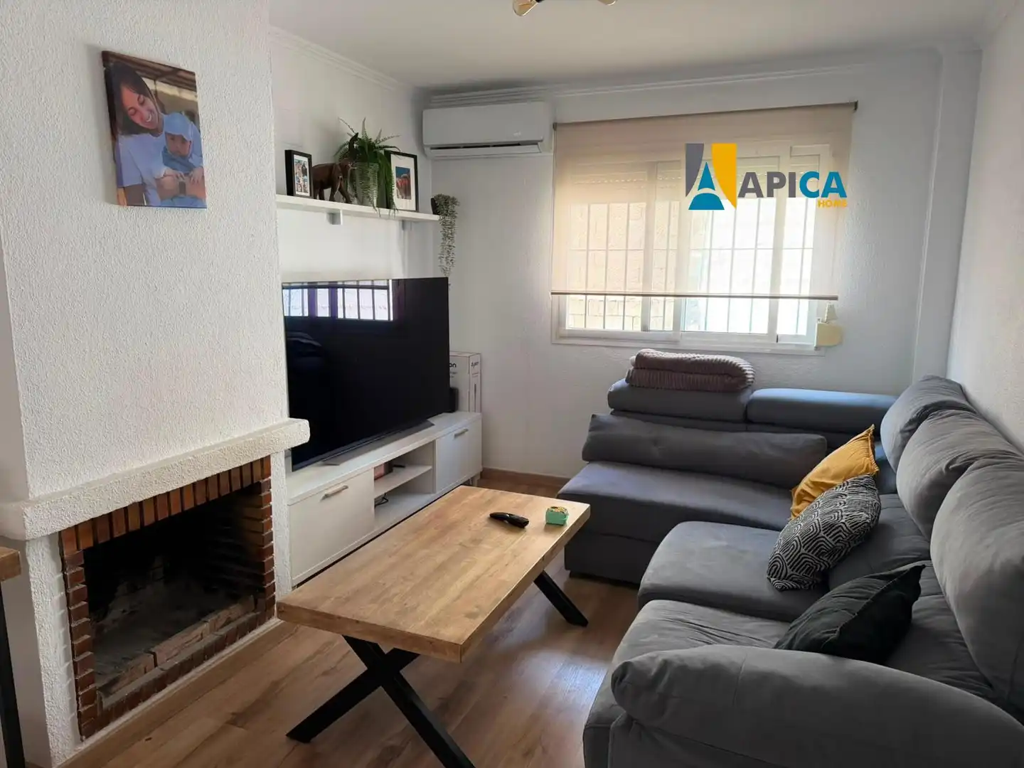 Sala de estar de Casa adosada en venta en Chiclana de la Frontera con Terraza, Piscina y Piscina comunitaria