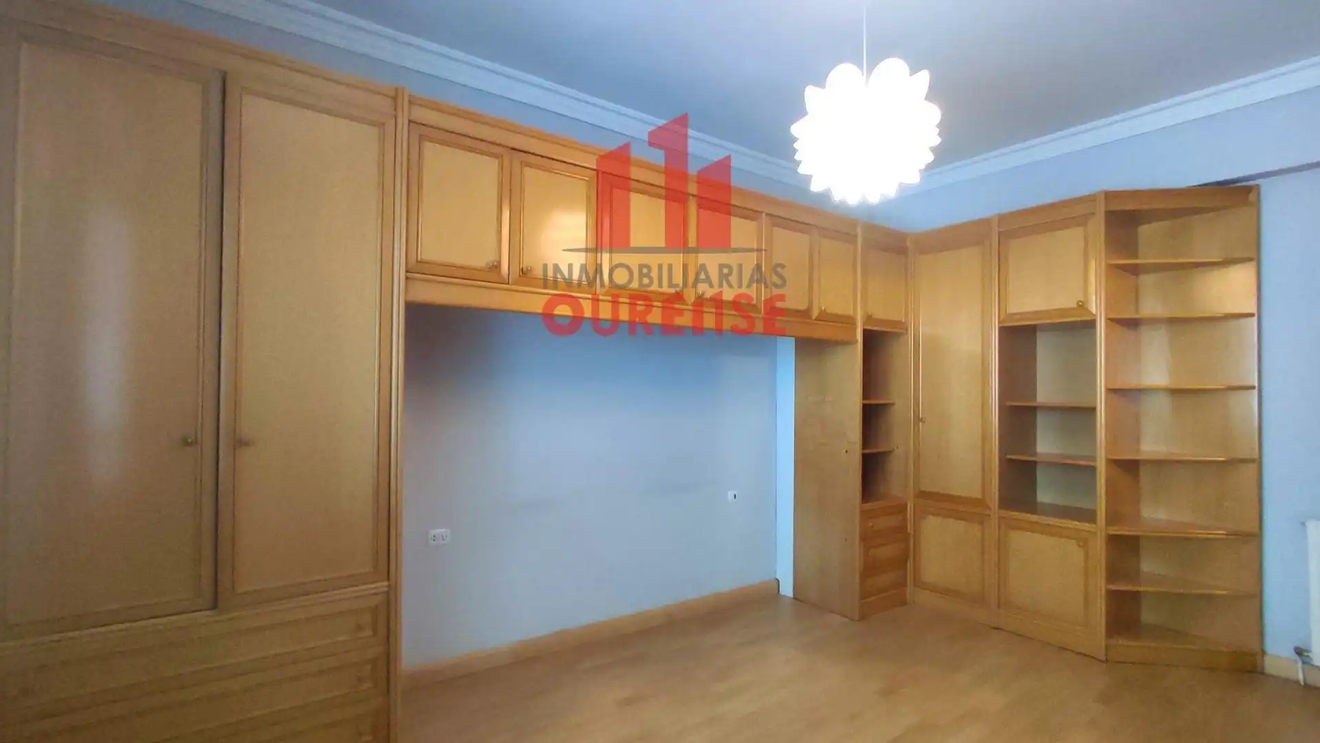 Bedroom of Flat for sale in Ourense Capital   with Heating, Storage room and Balcony