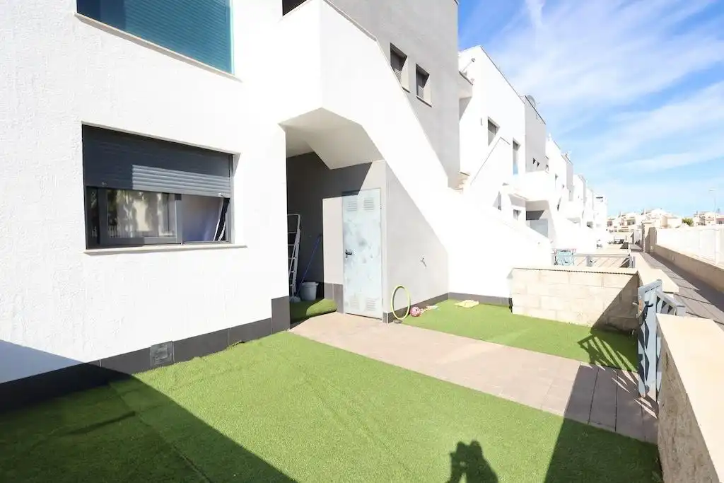 Apartamento con piscina en venta en Calle Granate, imagen 19