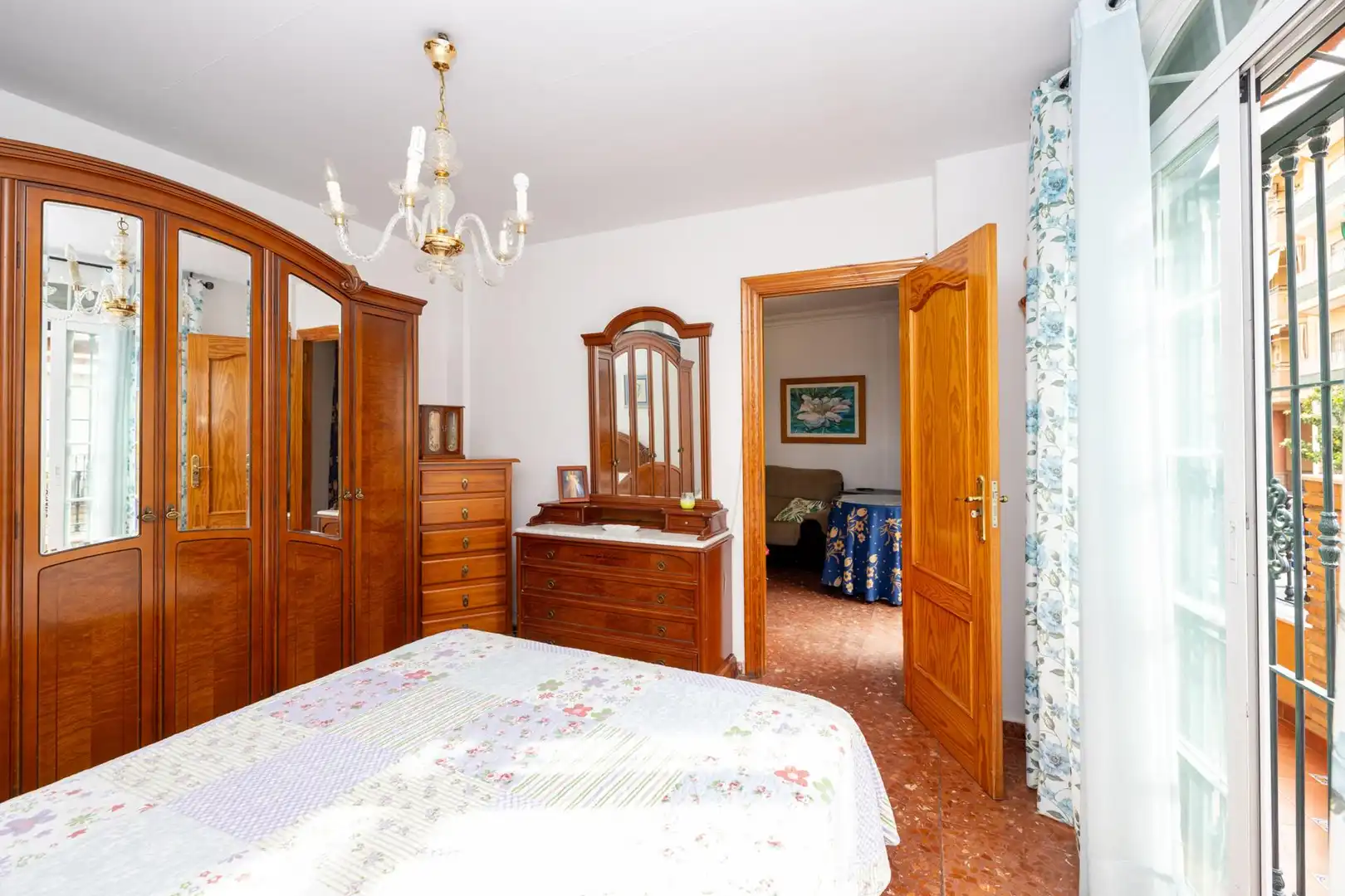 Dormitori de Casa adosada en venda en Motril
