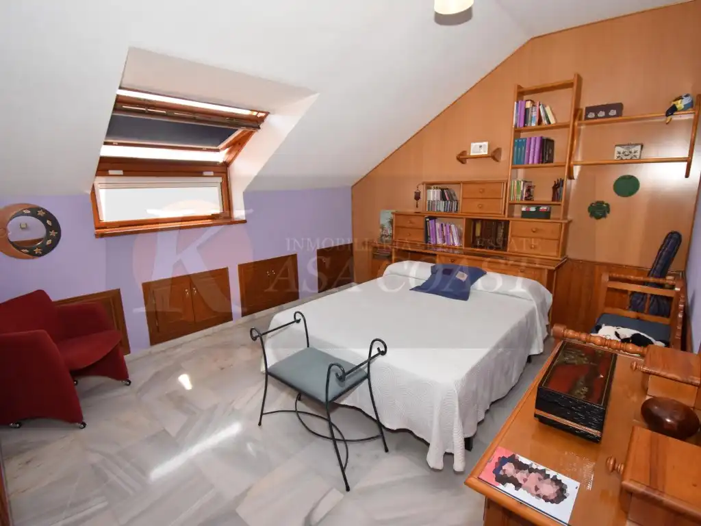 Habitación de Ático en venta en Fuengirola con Aire acondicionado, Jardín privado y Terraza