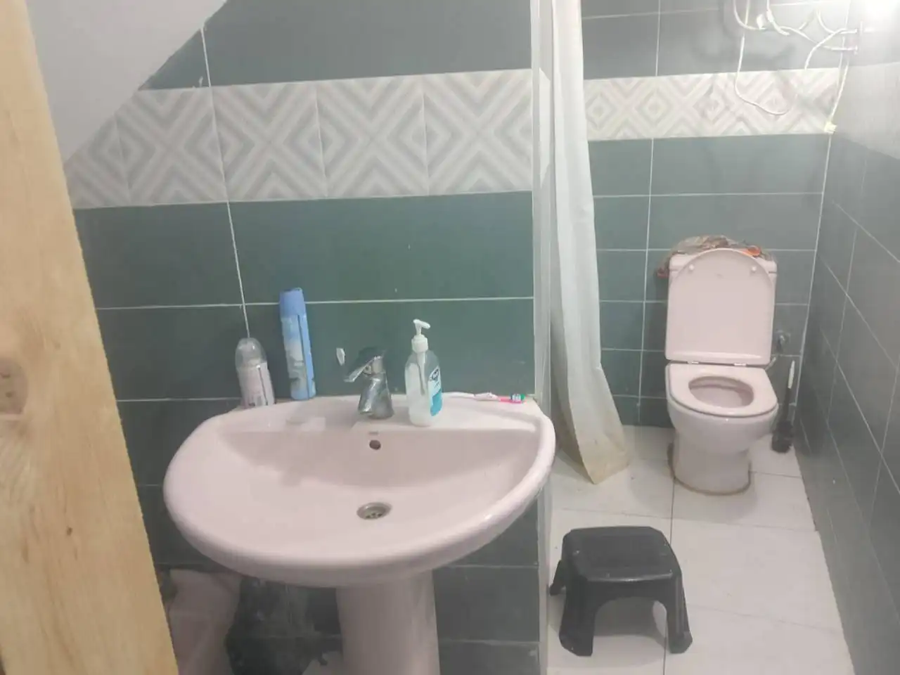 Baño de Casa adosada en venta en Ador con Calefacción, Terraza y Amueblado