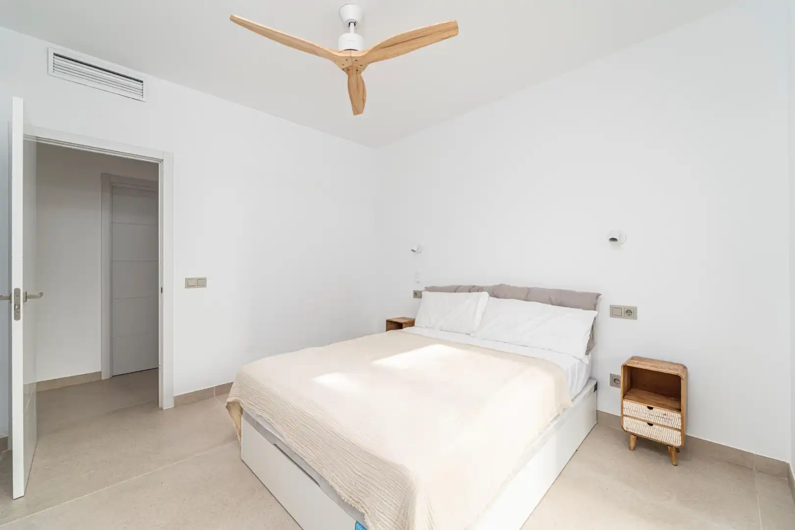 Bajo con piscina en venta en Carrer Príncep, imagen 25