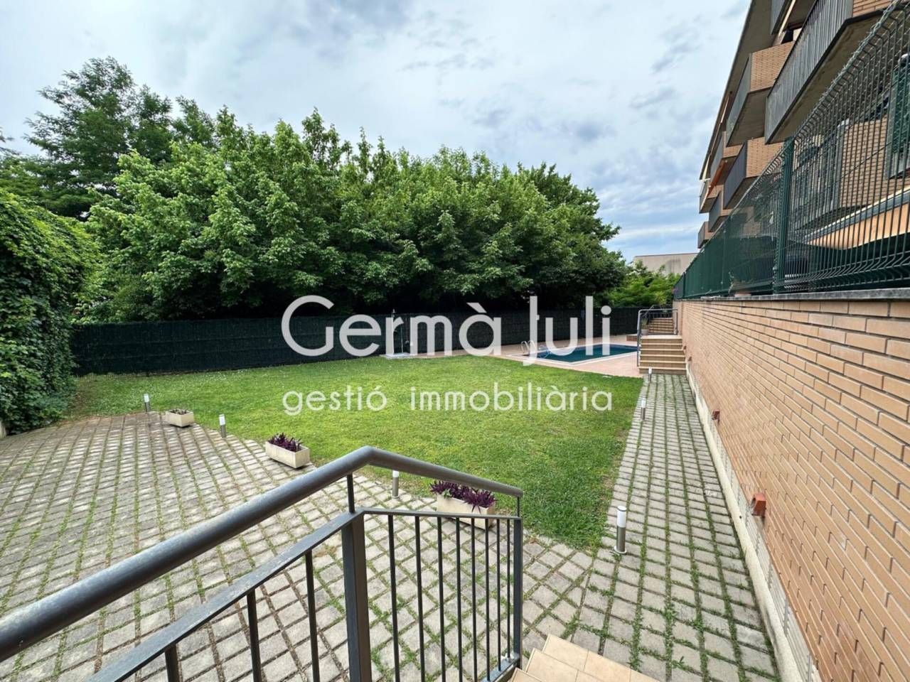 Flat for sale in Girona Capital  with Heating, Terrace and Community pool
