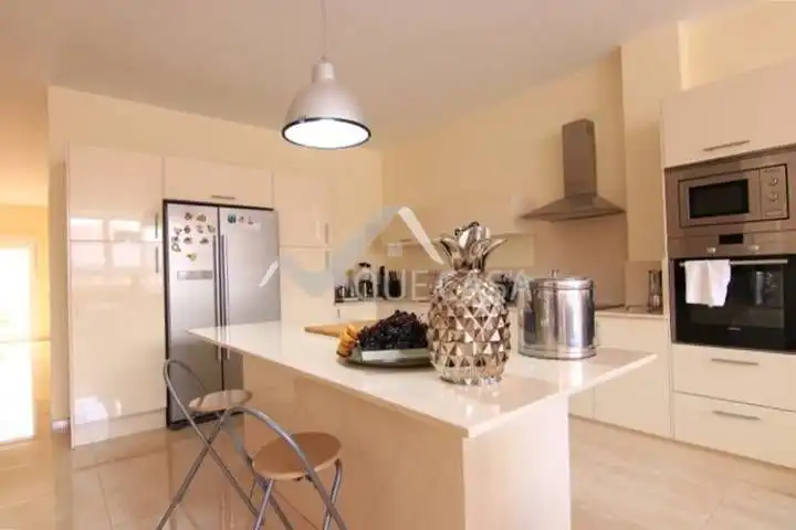 Mixed residential for sale in Cruce de Arinaga, imagen 2
