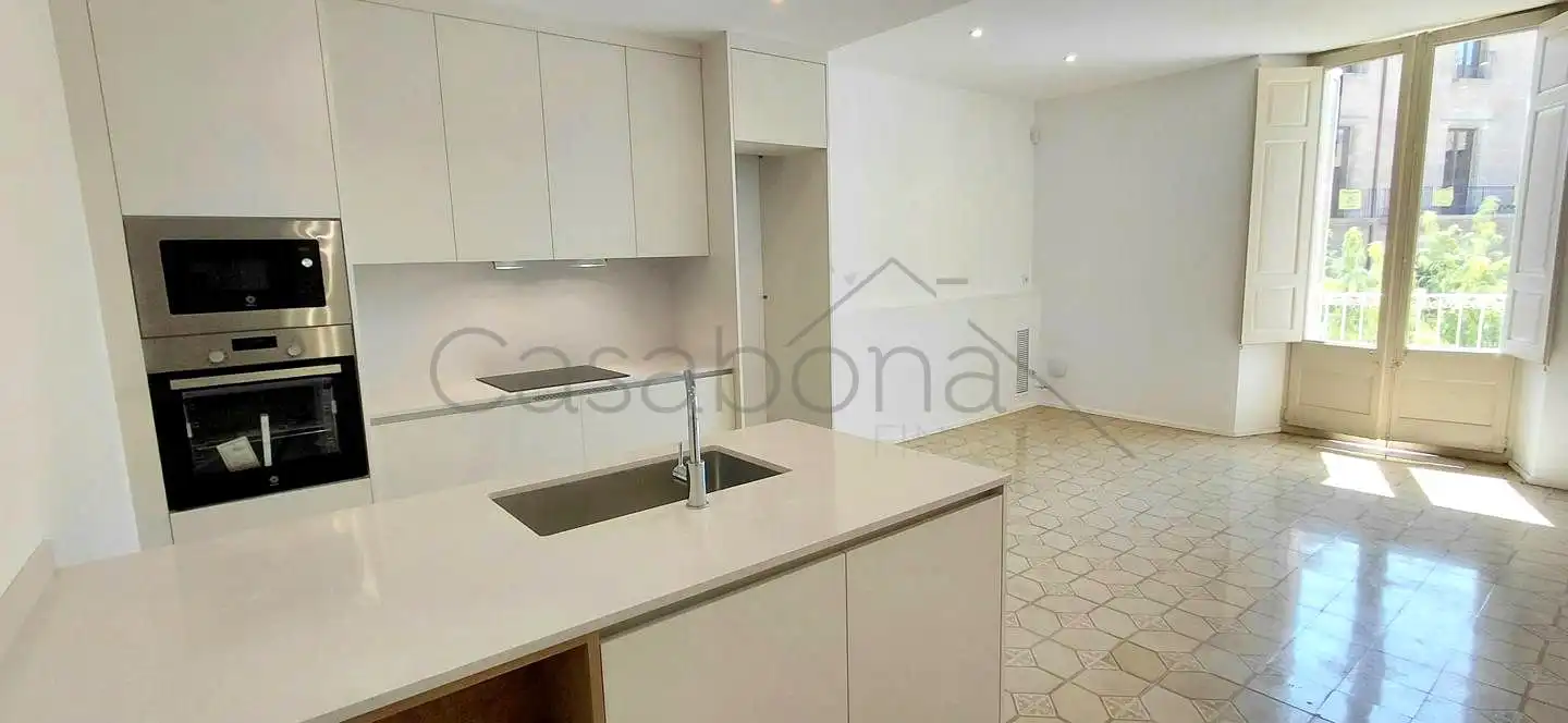 Cocina de Piso en venta en Centelles con Calefacción, Terraza y Balcón