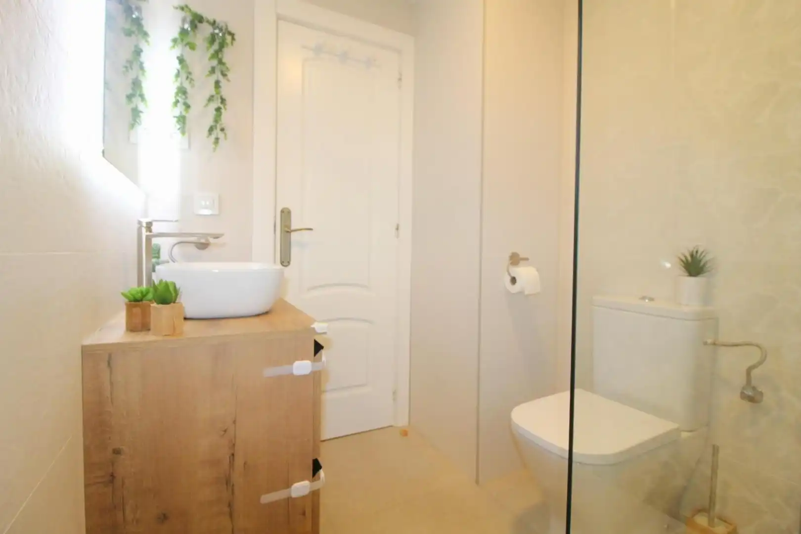 Apartament amb ascensor en venda a Avenida Desiderio Rodríguez, imagen 23