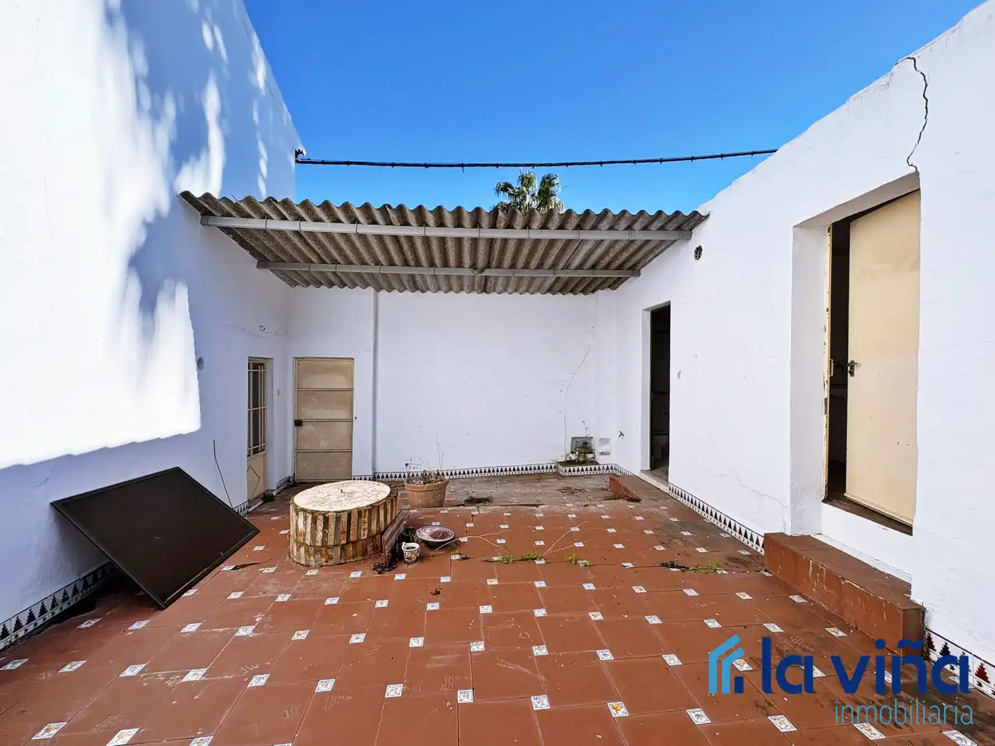 House with terrace for sale in Benamejí