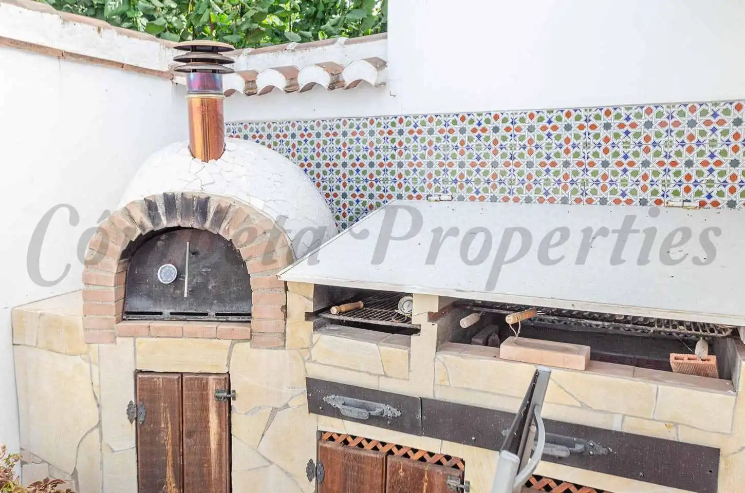 Houses for sale in Canillas de Albaida, Málaga