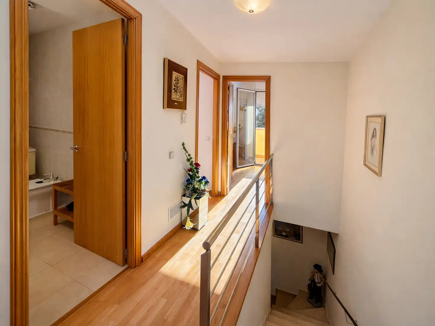 Casa aparellada amb terrassa en venda a Passatge Mare de Déu de Queralt, imagen 32