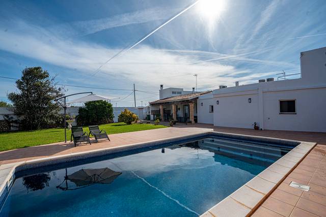 Casa-chalet en Venta en Cala Blanca