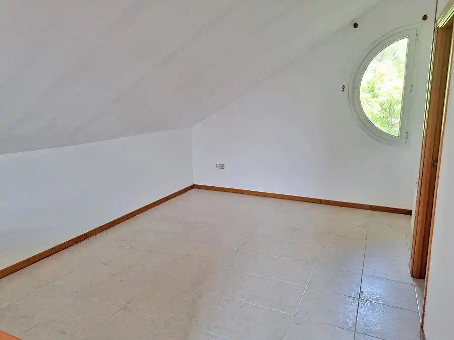 Casa adosada en venda en Torrelodones amb Calefacció, Jardí privat i Parquet