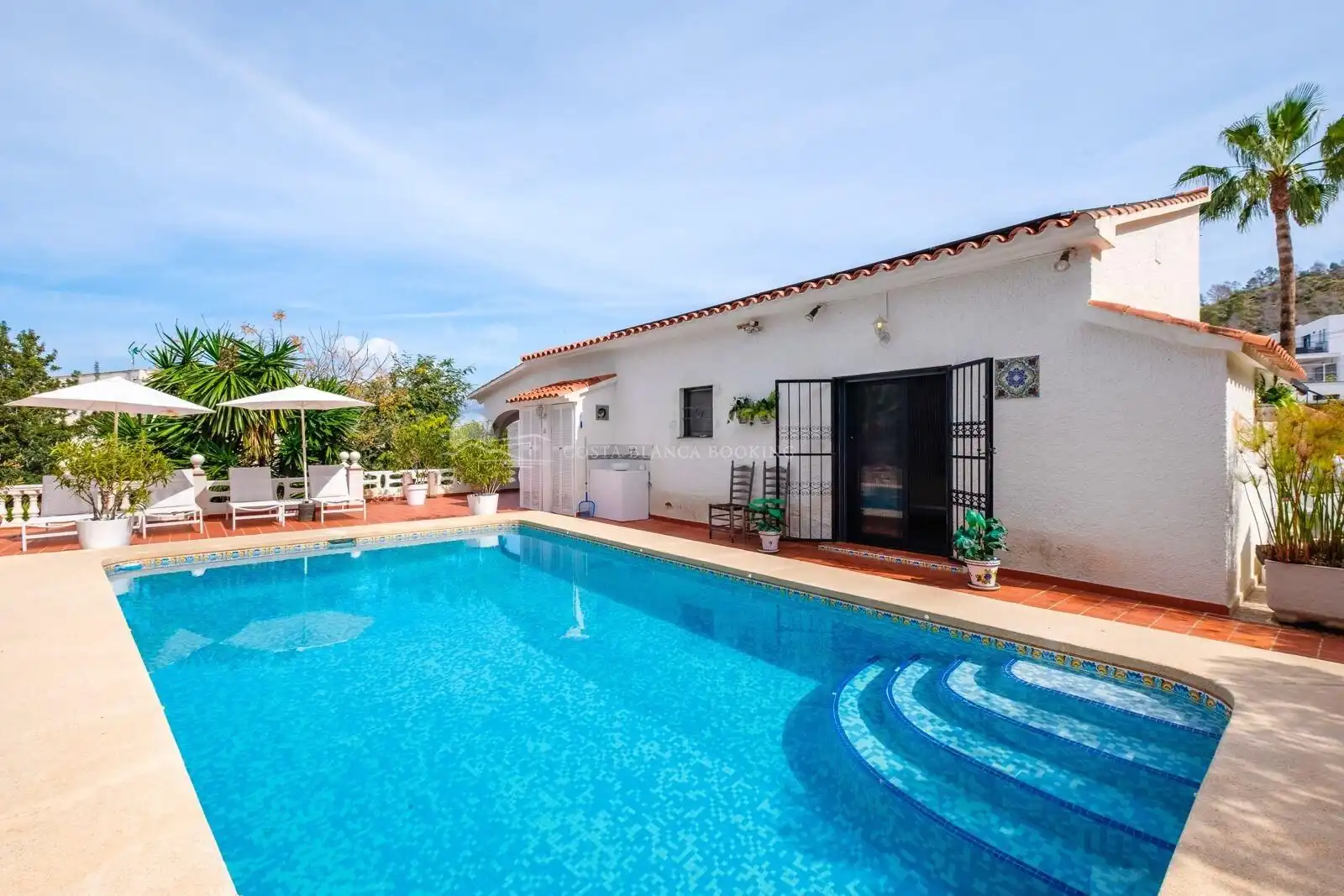 Piscina de Casa o xalet en venda en L'Alfàs del Pi amb Terrassa, Traster i Piscina