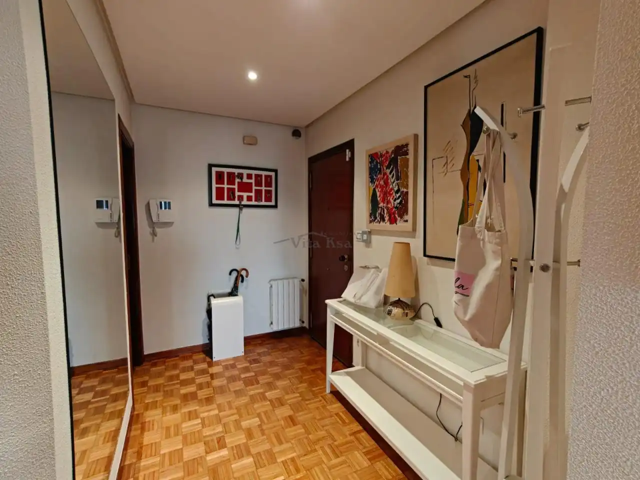 Flat for rent in Ourense Capital   with Heating, Parquet flooring and Furnished