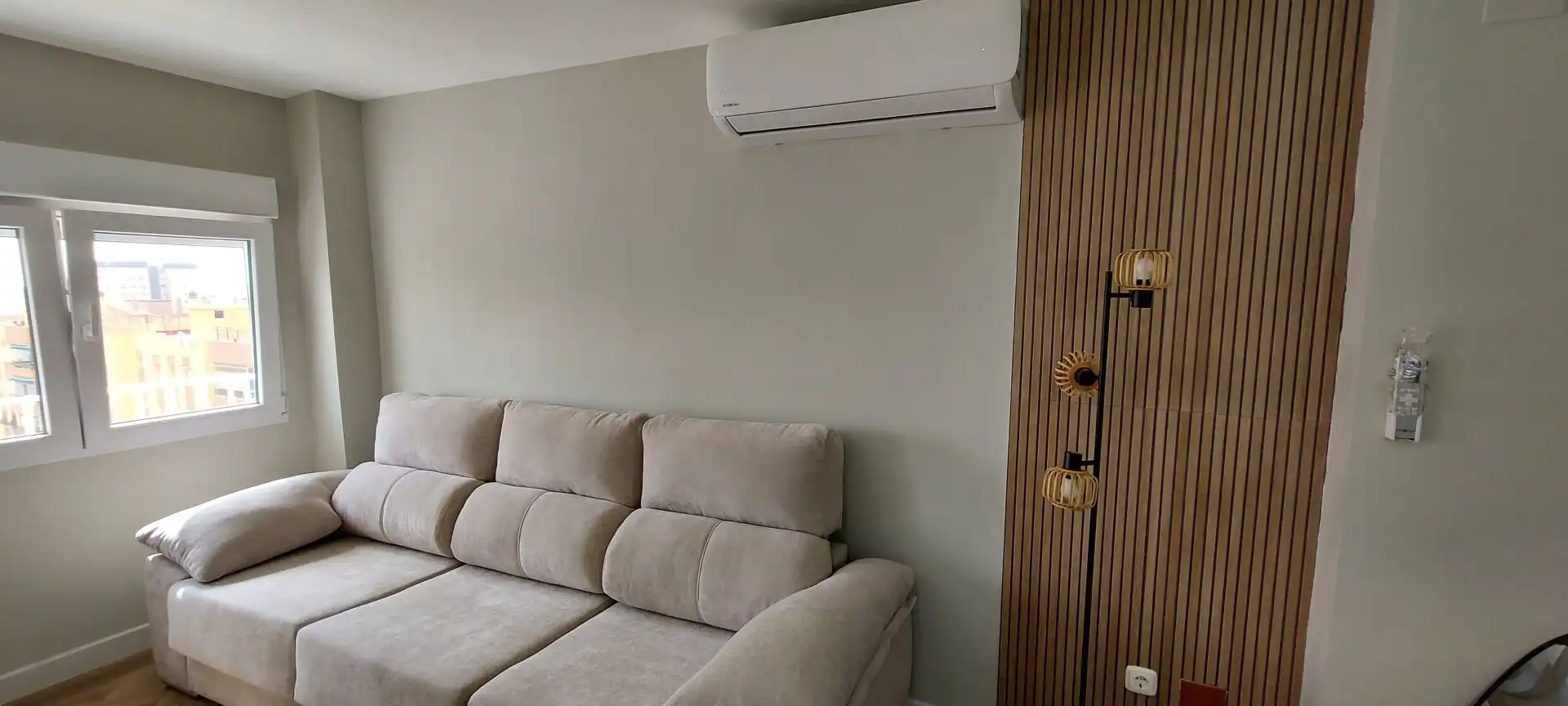 Living room of Flat for rent in Málaga  with Air Conditioner and Furnished