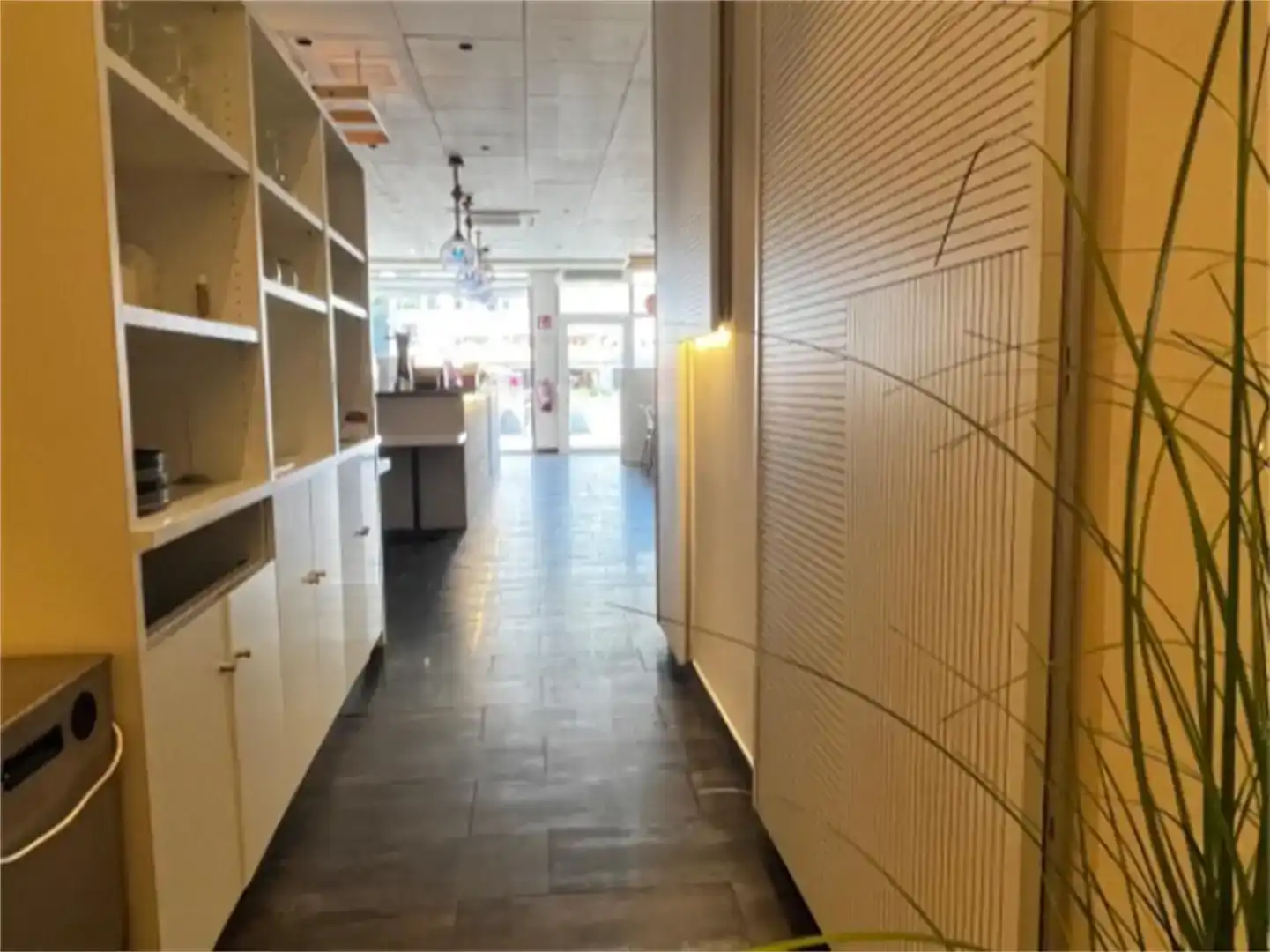 Commercial properties for rent in Avinguda del Cavall Bernat, Centre - Platja